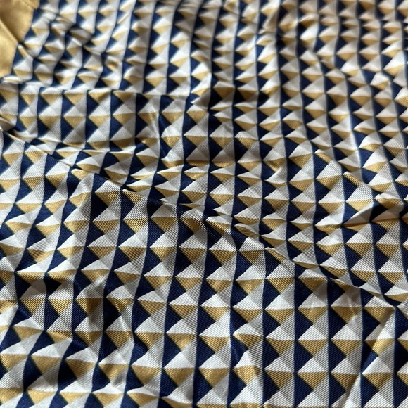 Glentex Silk MCM Mod Print Scarf 22 x 22 - Picture 2 of 4